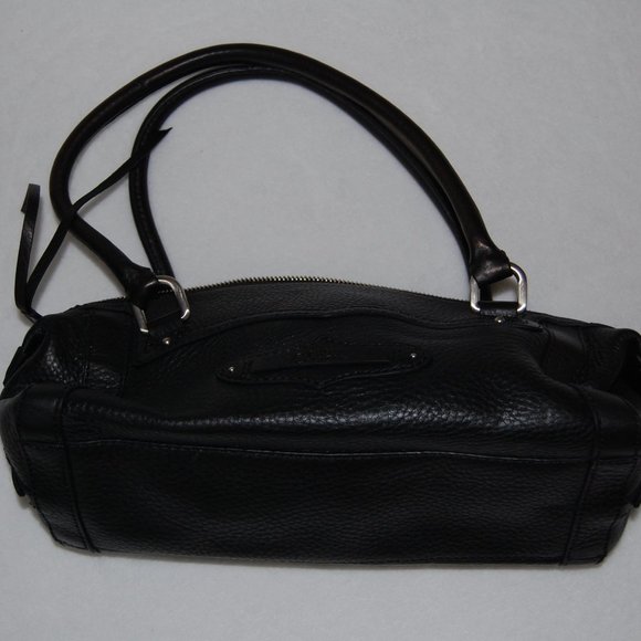 NWOT Cole Haan Black Pebble Leather Barrel Bag - Picture 9 of 9
